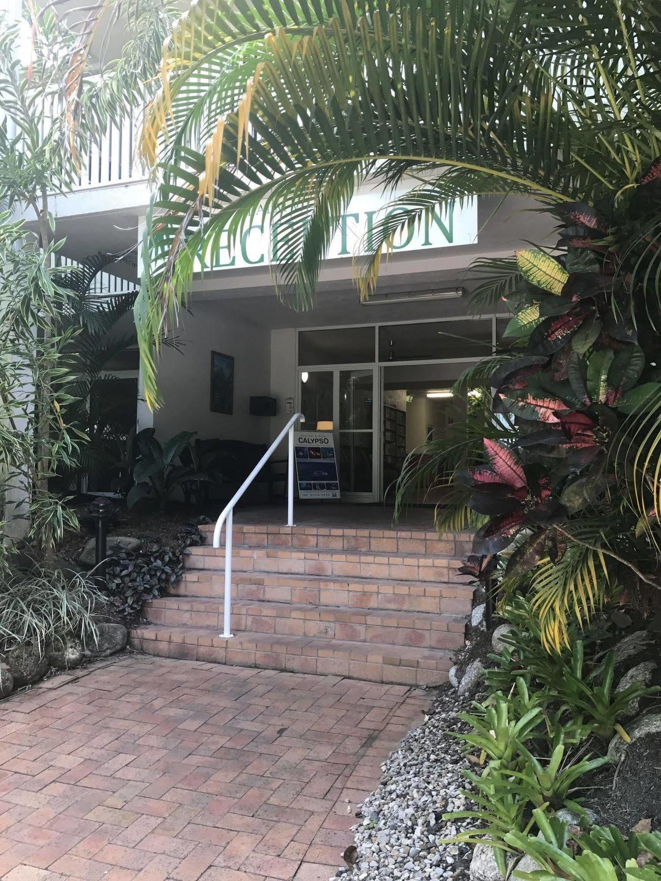 Port Douglas Palm Villas Exterior photo